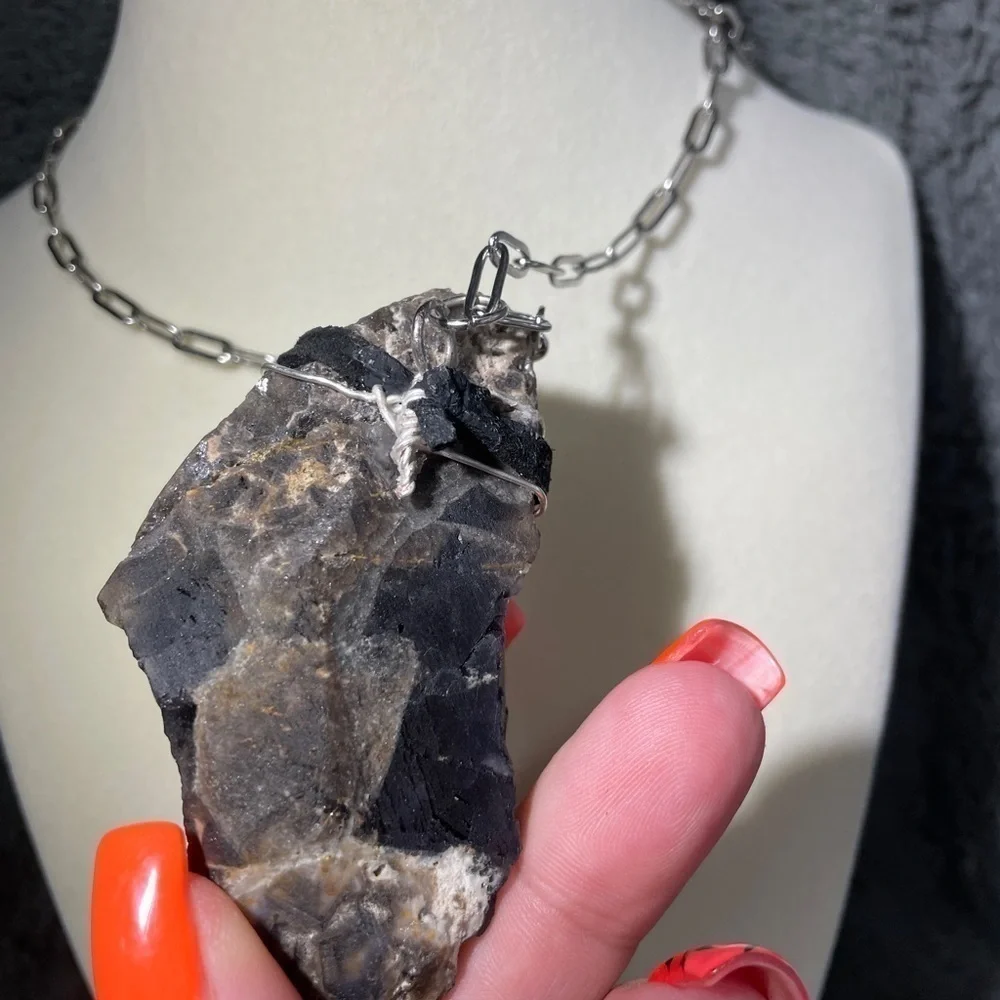 Raw black fluorite cube crystal necklace 3”x1” XL BILS- boho style - Picture 4 of 5